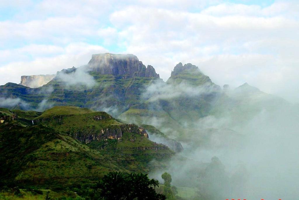 Vila Emafweni Champagne Valley Exteriér fotografie